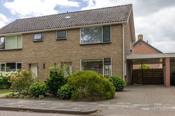De Leijen 48 Surhuisterveen