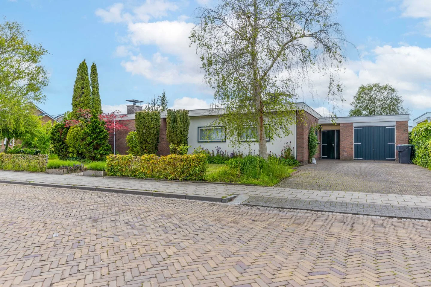 De Omloop 10 dans Surhuisterveen