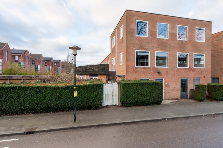 De Ontvangst 125 en Apeldoorn foto