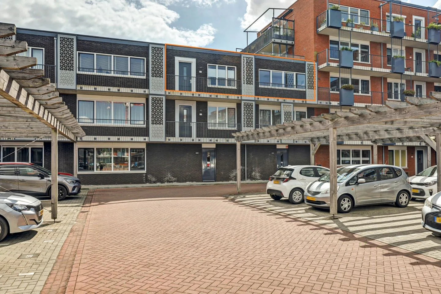 De Pionier 84 Dronten foto 2