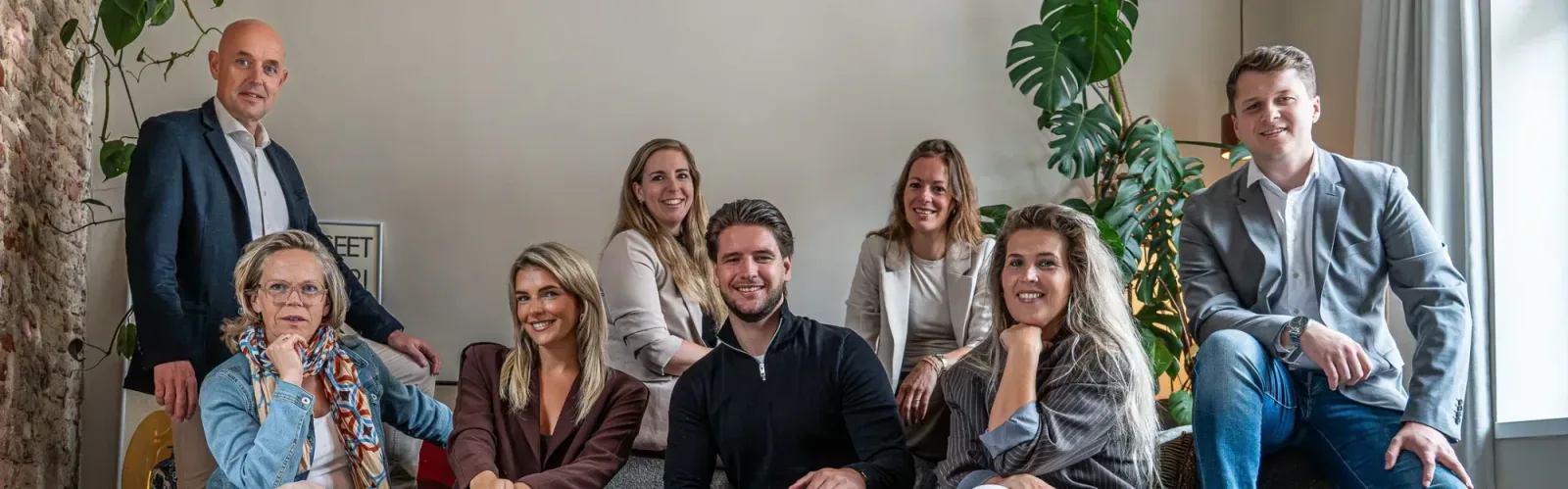 Team foto van De Plaatselijke Makelaar
