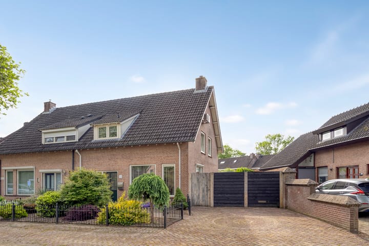 De Rosmolen 38 in Geffen Foto