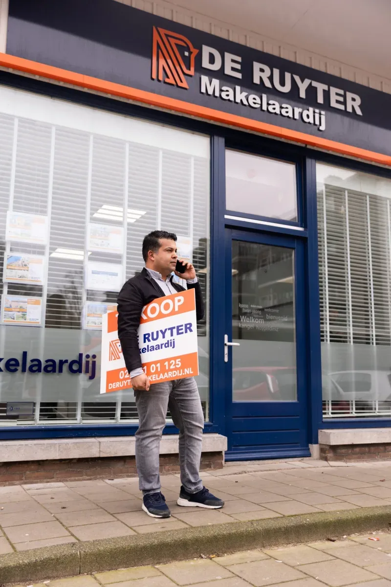 Kantoor foto van De Ruyter Makelaardij