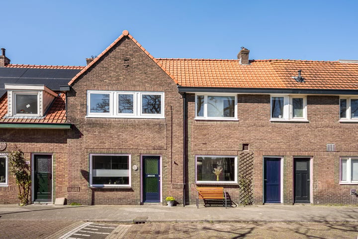 De Ruyterstraat 42 in Zwolle Foto