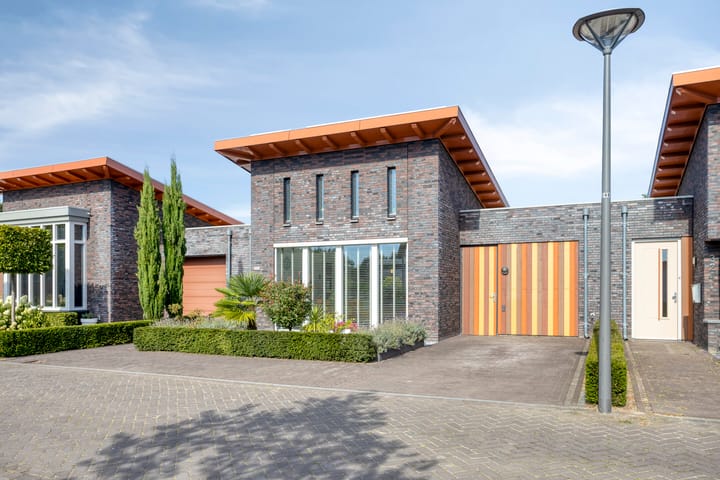 De Scheifelaar 323 in Veghel Foto