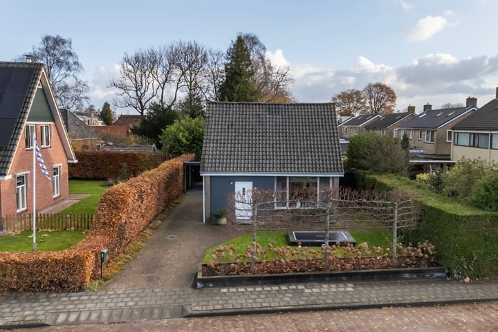 de Schepperstraat 1 in Buitenpost Foto