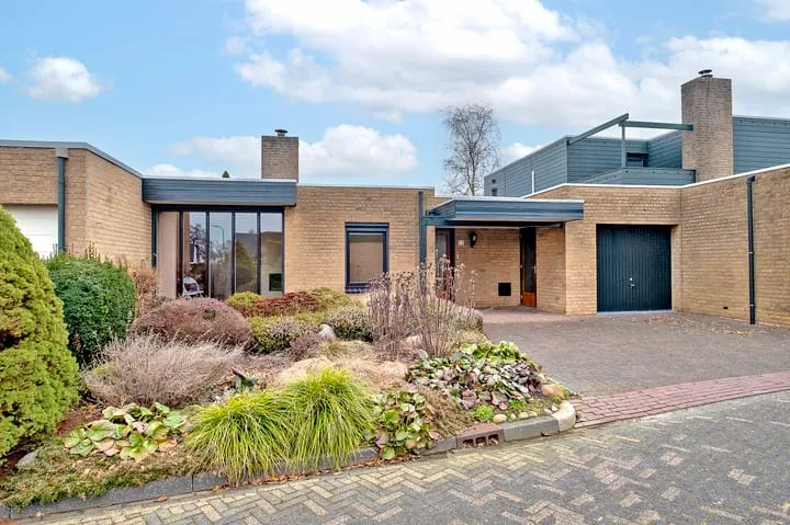 De Tellinghorst 22 in Hoogeveen