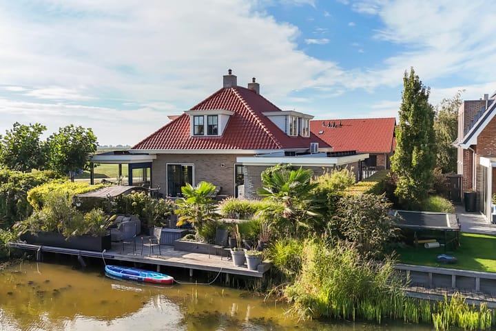 De Tille 18 en Arum foto