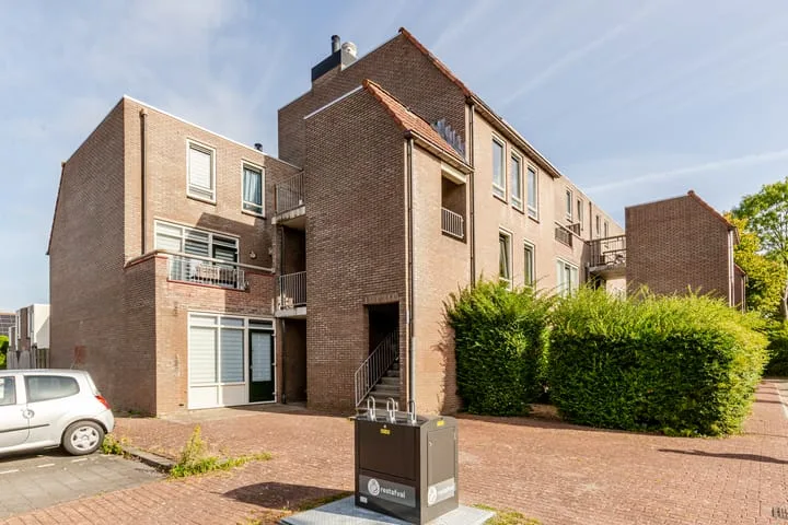 De Veste 17 17 74 Lelystad thumbnail 5