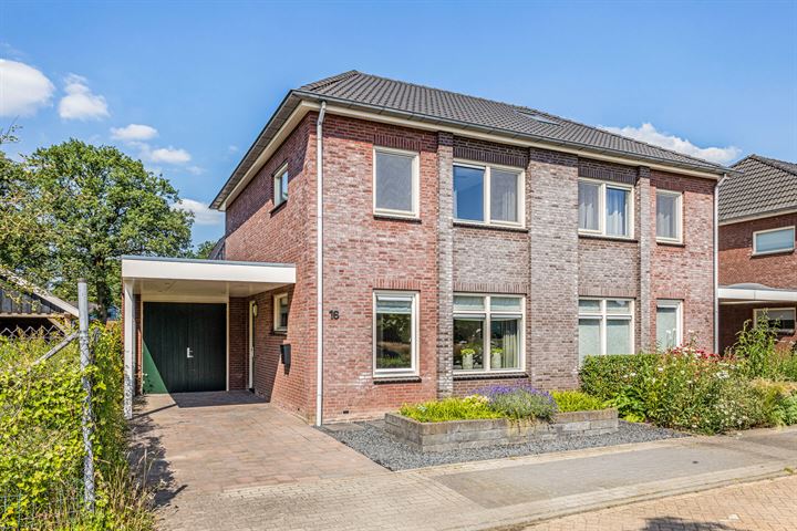 Photo of property De Vierhoek 16, Mariënvelde