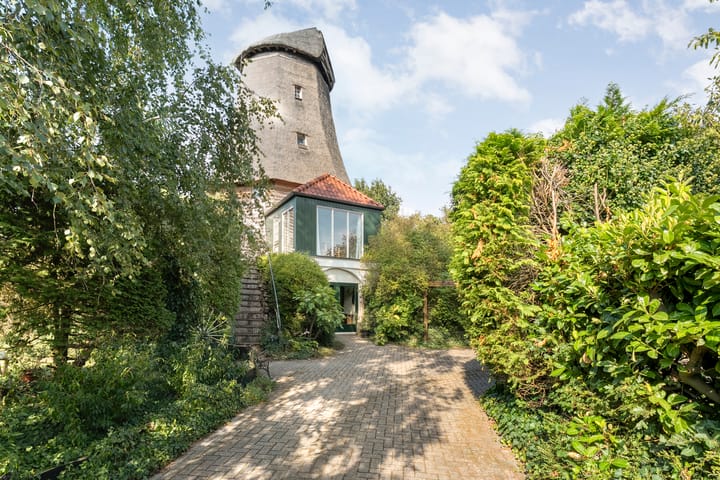 Dedemsvaartseweg-Noord 124a in Lutten Foto