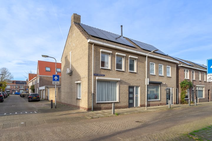 Deken Sandersstraat 33 in Tilburg