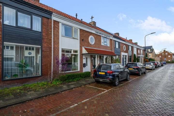 Dekkerstraat 28 in Beverwijk foto