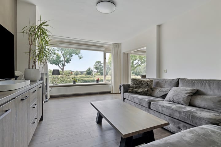 Delftlaan 355 in Haarlem photo