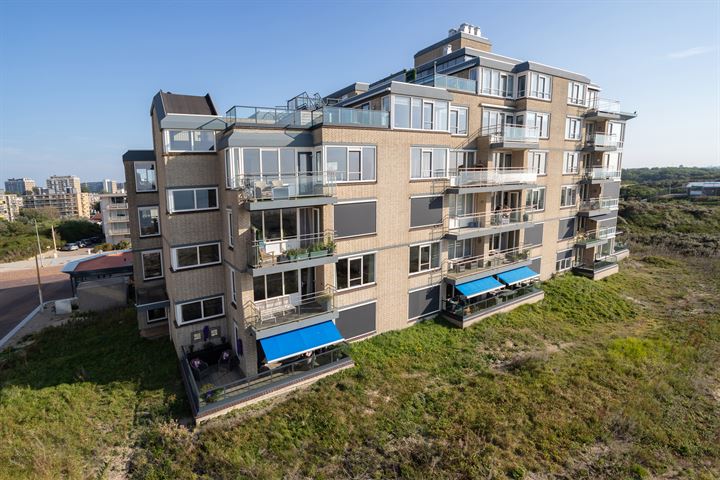 Deltaplein 696 in 's-Gravenhage Foto