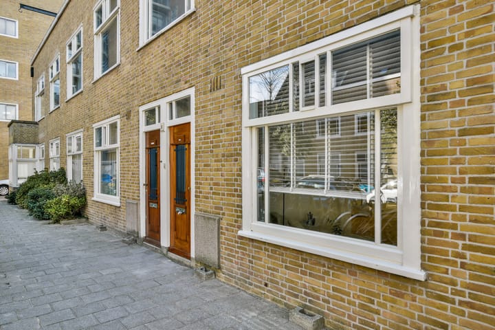 Deltastraat 11-H en Amsterdam foto