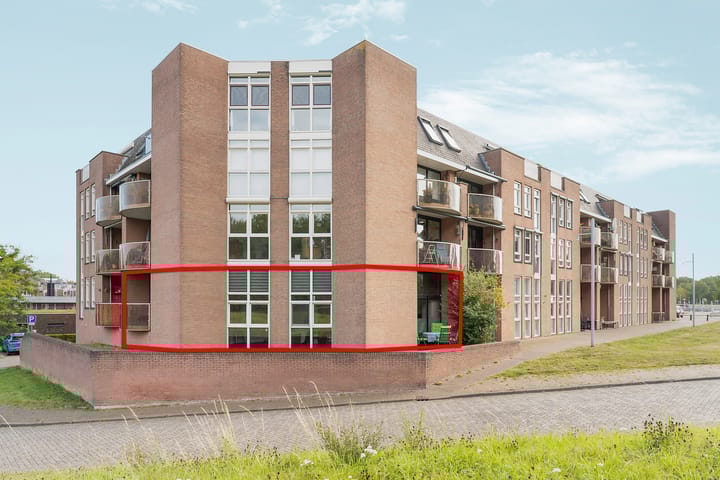 Deltastraat 2 in Almere