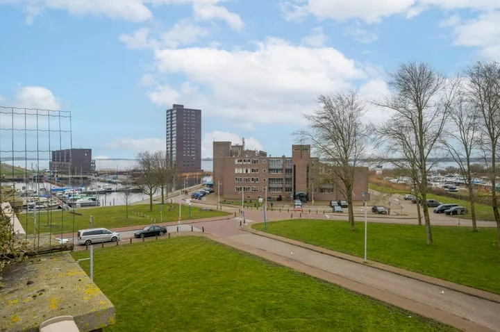 Deltastraat 24 Almere foto 2