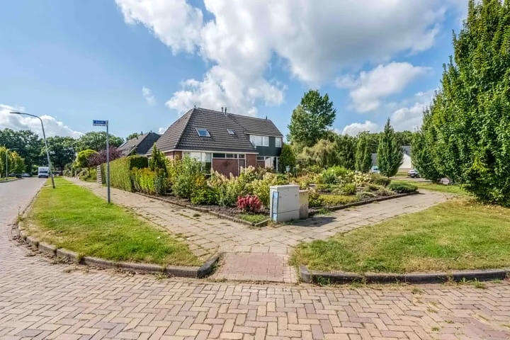 den Dam 2 Roden thumbnail 6