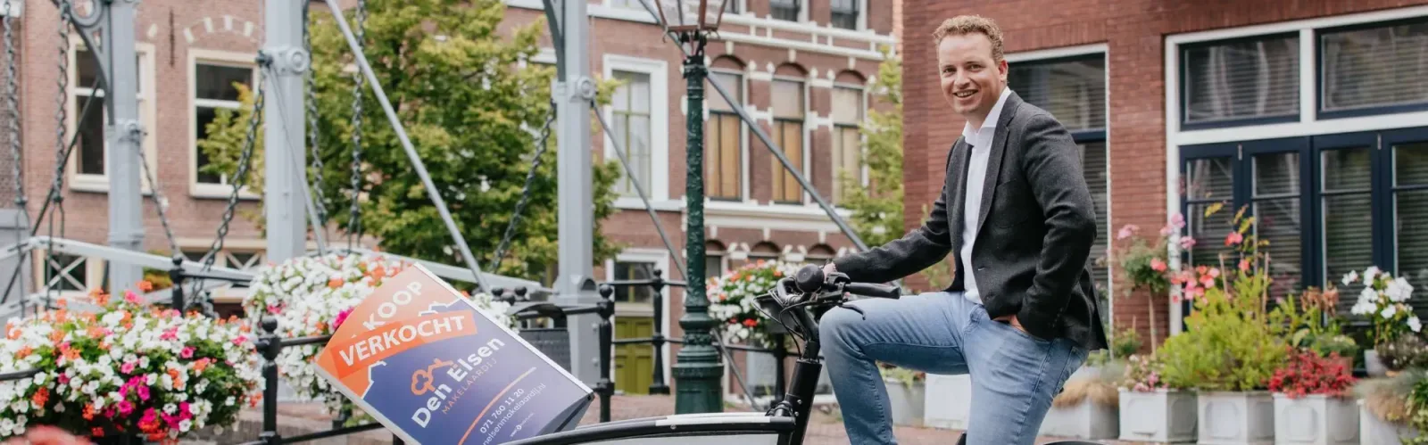 Team foto van Den Elsen Makelaardij B.V.