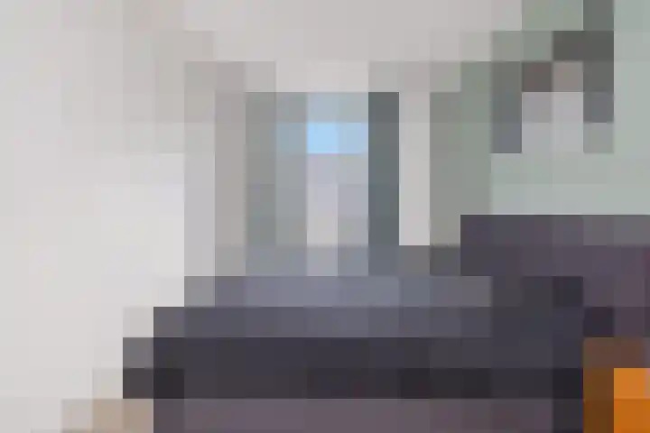 Den Heuvel 48 Knegsel thumbnail 30