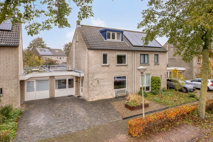 Den Ong 22 dans Ravenstein photo