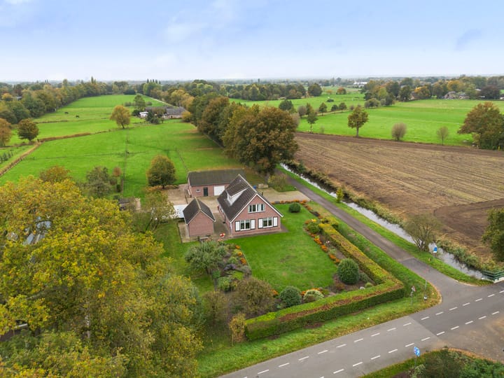 Deventerstraat 130 dans Vaassen photo