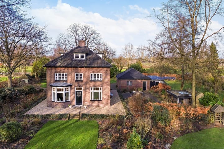 Photo of property Deventerstraat 93, Vaassen