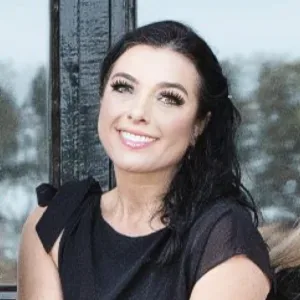 Photo of Diane Audrey Bell