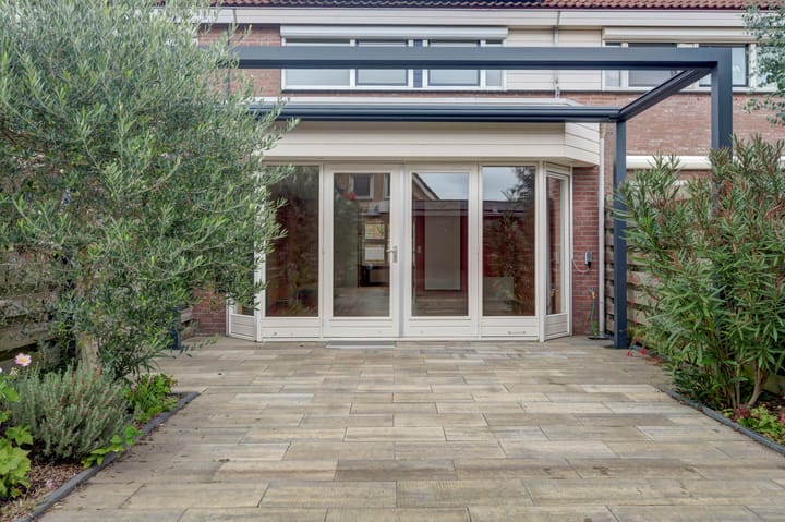 Diepenhorstweg 8 in Strijen Foto