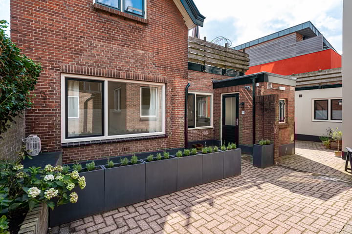 Diepeweg 13A in Hilversum Foto