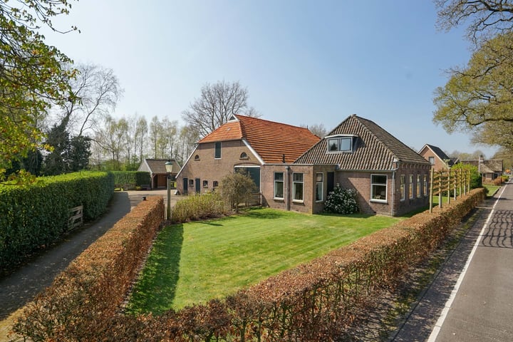 Dieverbrug 26 in Dieverbrug Foto