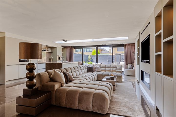 Dijkgraaf 46 en Wilnis foto