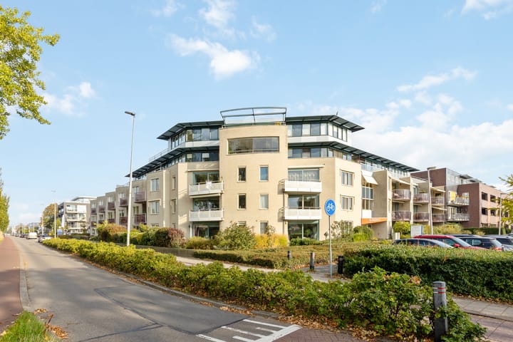 Dijkgravenlaan 11 en Leiderdorp foto