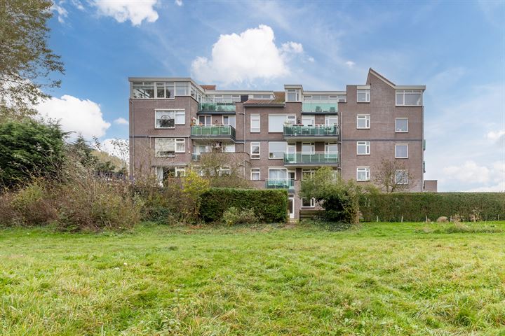 Dijkmeent 75 in Almere foto