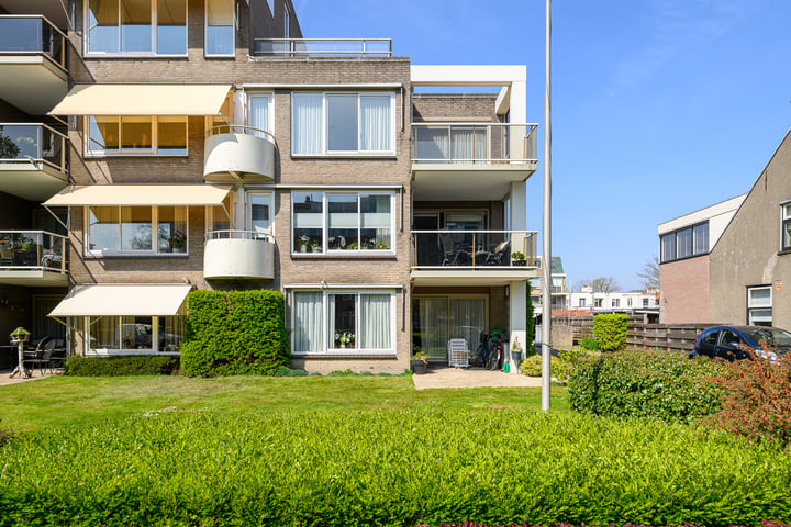 Dijkweg 31-ap15 en Naaldwijk foto