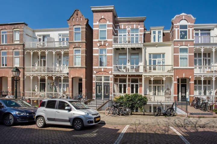 Dirk Hoogenraadstraat 144 in 's-Gravenhage foto