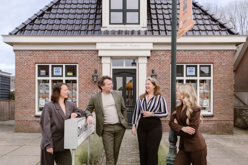 Kantoor foto van Dirk Voet Makelaars