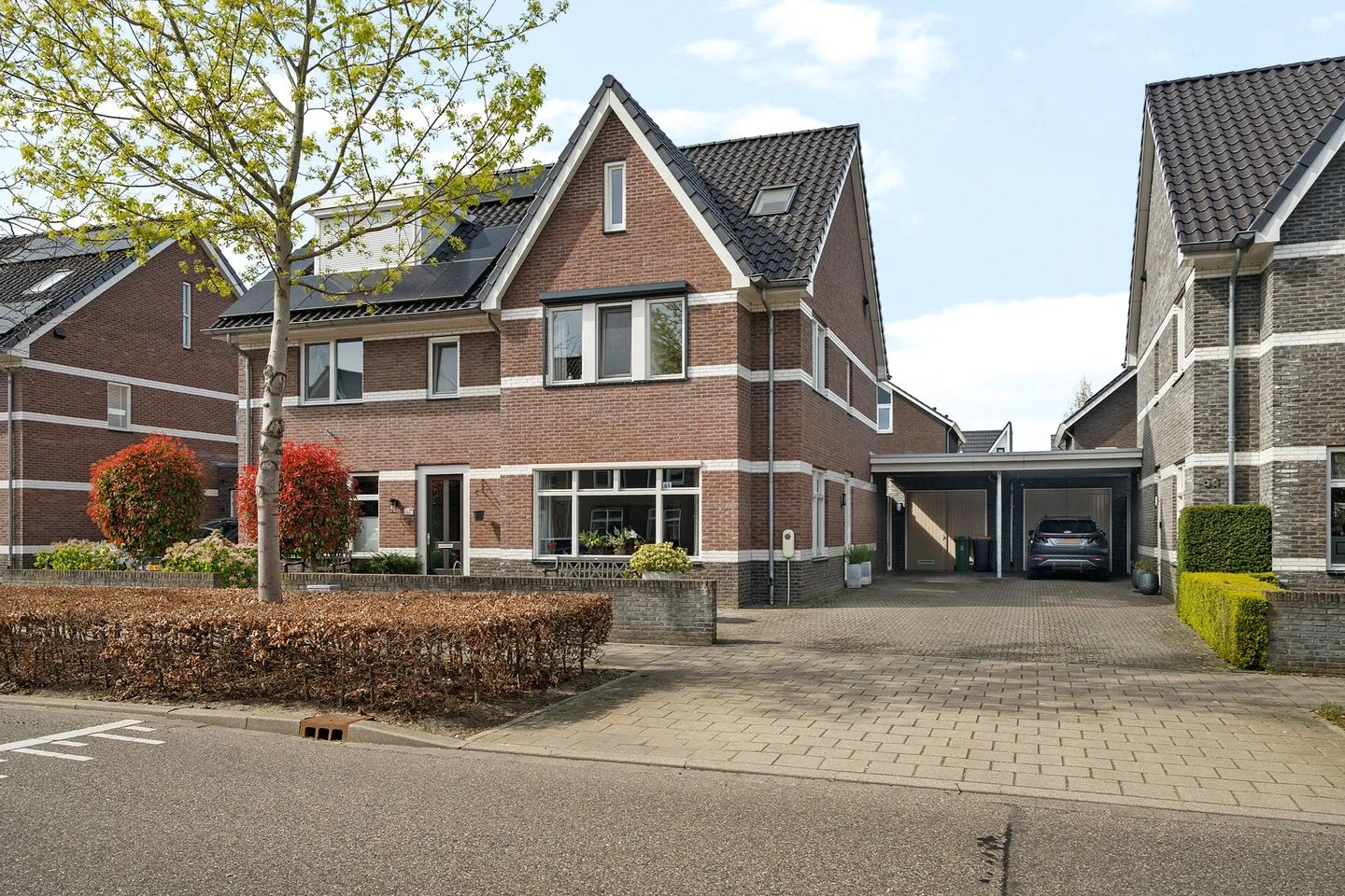 Distelvlinderlaan 61 en Apeldoorn