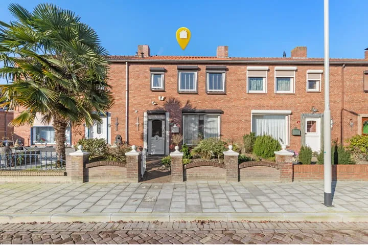 Doctor Mollerlaan 45 in Roosendaal