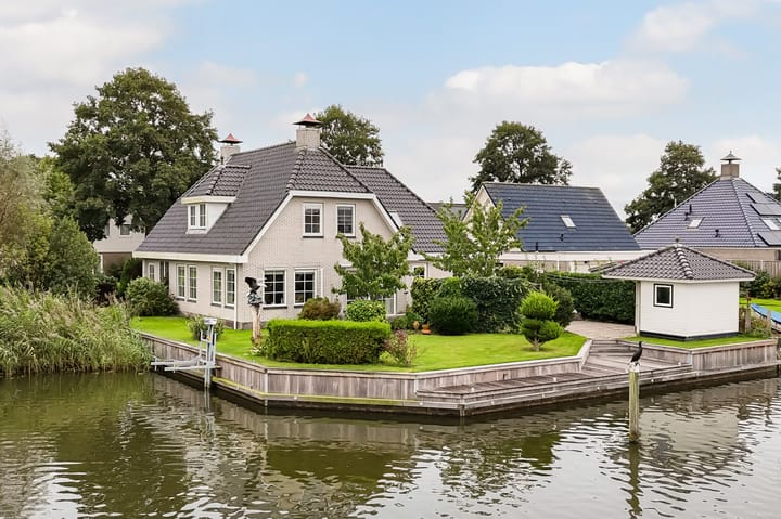 Doerebout 22 en Koudum foto