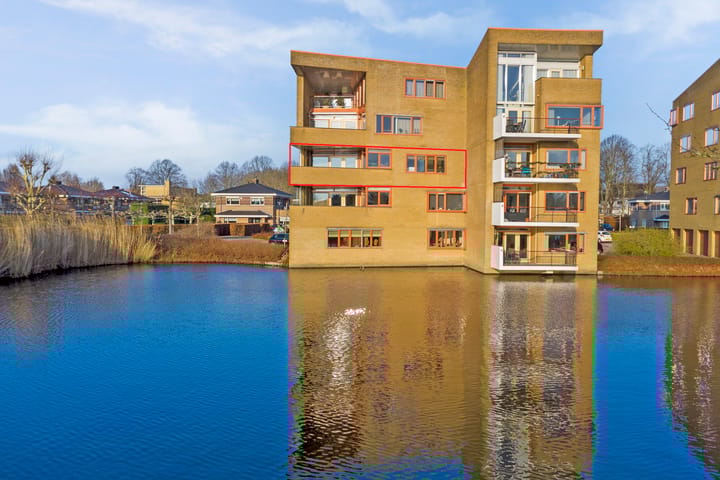 Photo of property Dokter Kroesenring 39, Oud-Beijerland