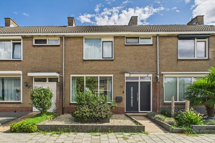 Dolfijnstraat 57 en Middelburg foto