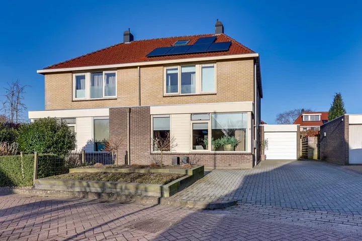 Domela Nieuwenhuisstraat 42 Appelscha