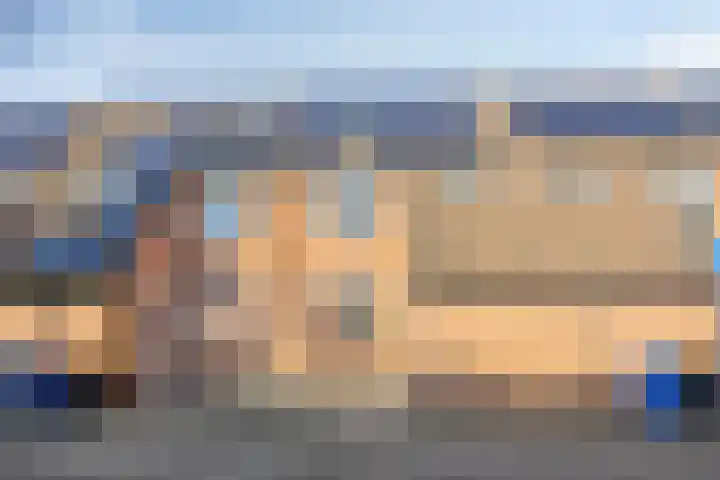 Domela Nieuwenhuisware 13 Zwolle thumbnail 36