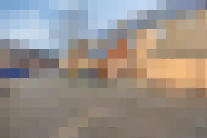 Domela Nieuwenhuisware 13 Zwolle thumbnail 38