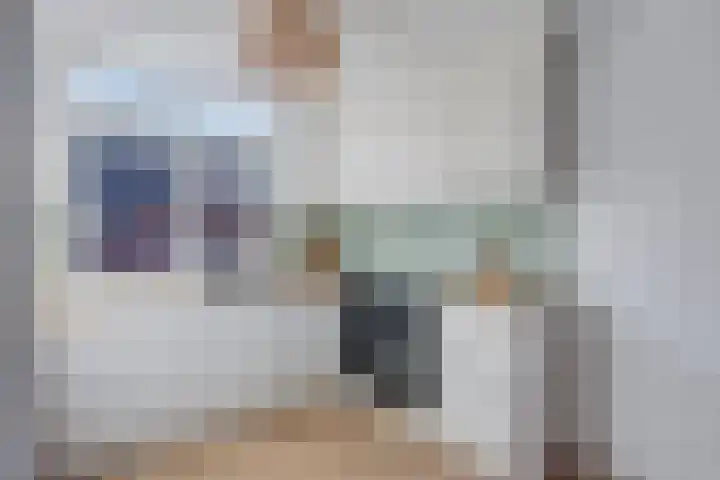 Domela Nieuwenhuisware 13 Zwolle thumbnail 8