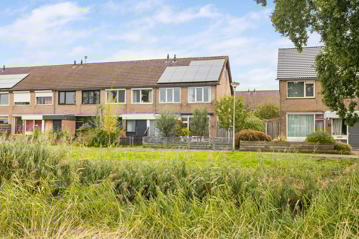 Photo of property Dominicushof 98, Vianen