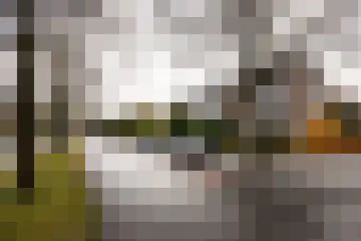 Dompvloedslaan 10 Overveen