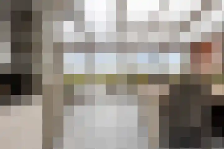 Donata Steurhof 97 Volendam thumbnail 12